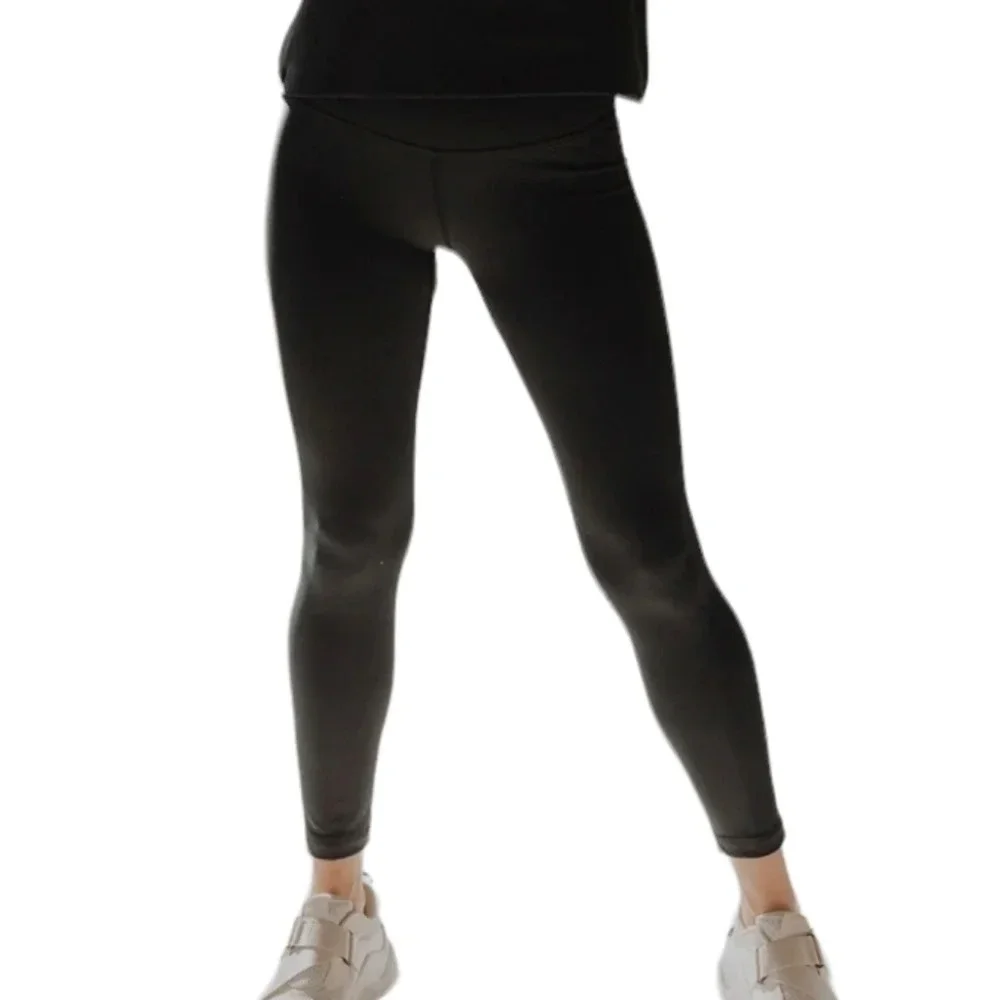 ALBION intention 3/4 black high rise capri leggings size Medium